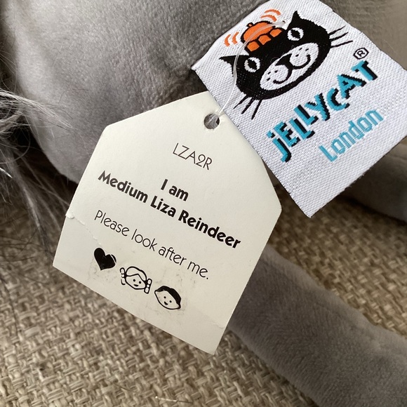 JellyCat London Medium Liza Reindeer Plush Stuffed Animal Toy - Picture 9 of 13